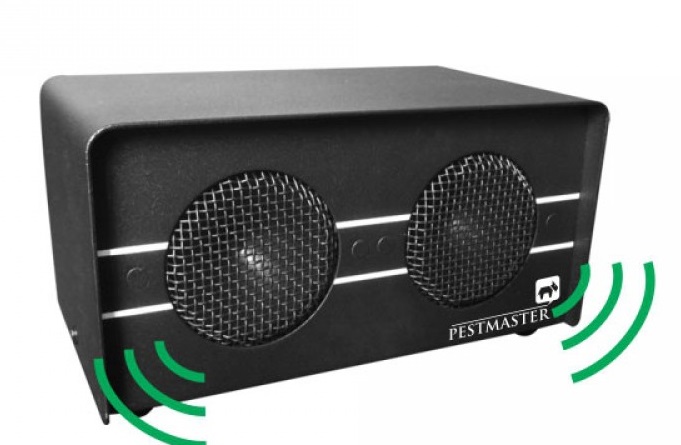 Aparat anti rozatoare si insecte taratoare - Pestmaster transonic pro (500 mp)